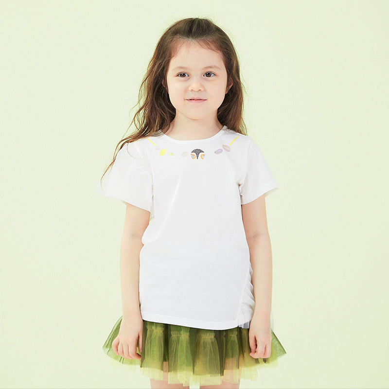 Girl's Stylish White T-shirt with 'Wing'